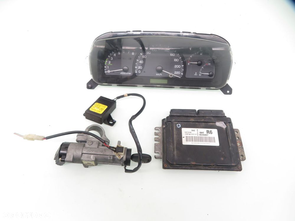 STACYJKA STEROWNIK DAEWOO TACUMA/REZZO 1.6 5WY1E09B 96435897 96261224 - 1