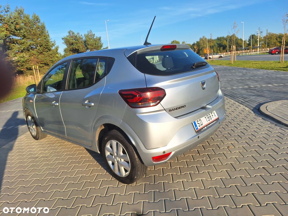 Dacia Sandero - 11