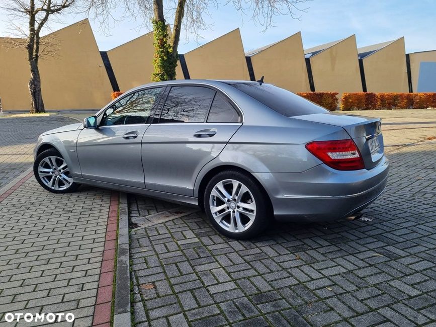 Mercedes-Benz Klasa C 180 Kompressor Avantgarde - 2