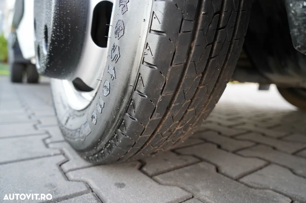Renault MASTER / BASCULATOR SPATE / 3 LOCURI / DOUĂ TRANSMISII / MANUALĂ / IMPORTATĂ / - 25