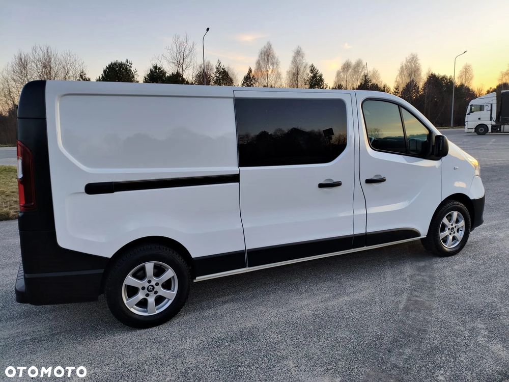 Renault Trafic 2.0 dCi - 19
