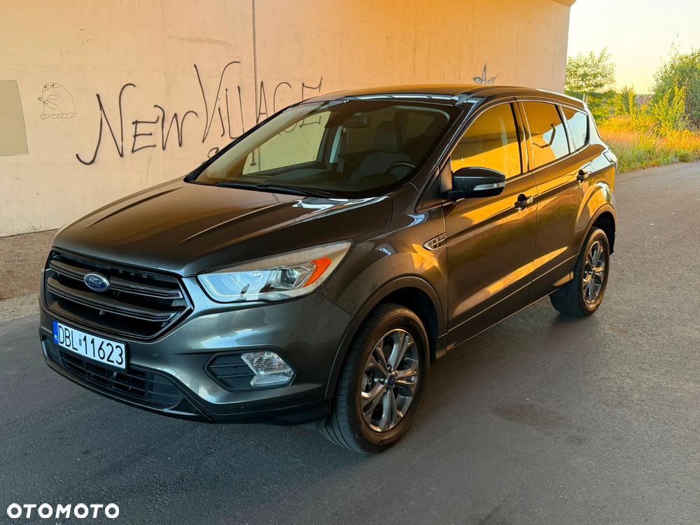 Ford Kuga 1.5 TDCi 2x4 Cool & Connect - 3