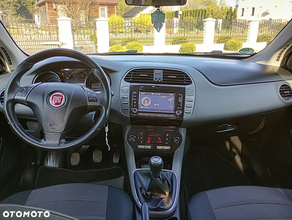 Fiat Bravo 1.4 T-JET 16V Dynamic - 23