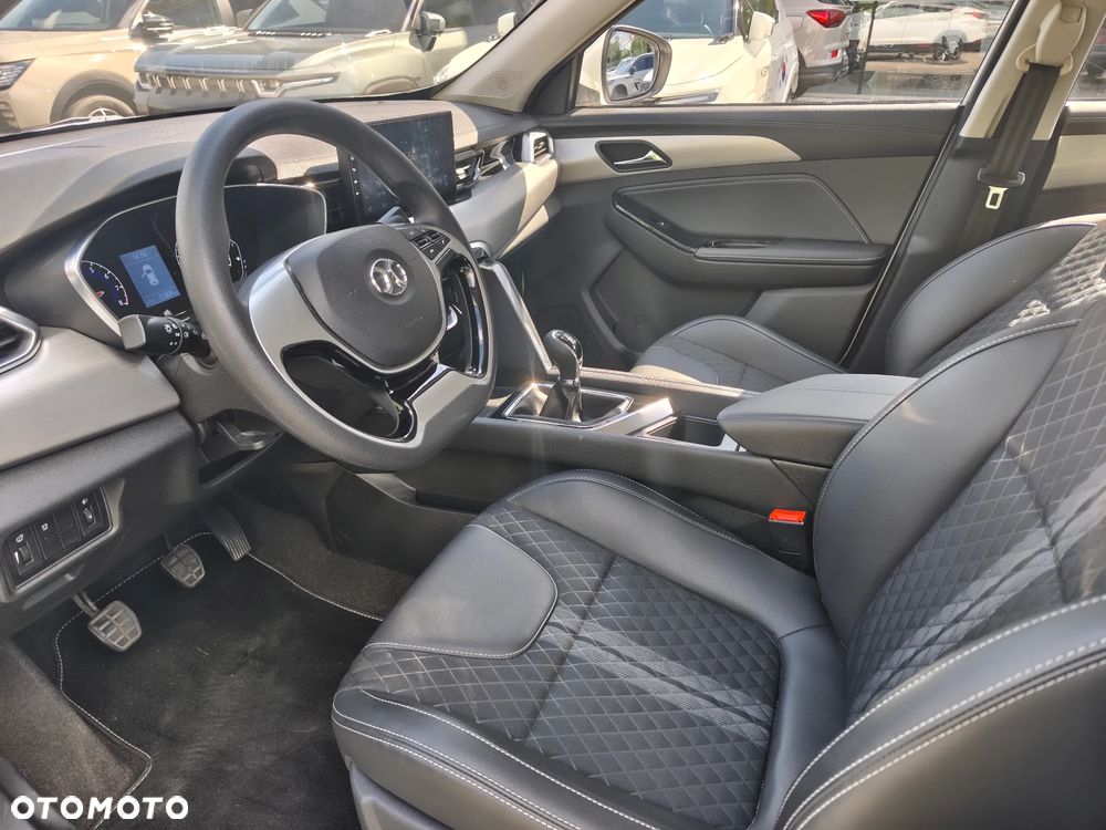 BAIC Senova X35 ver-1-5t-luxury - 11