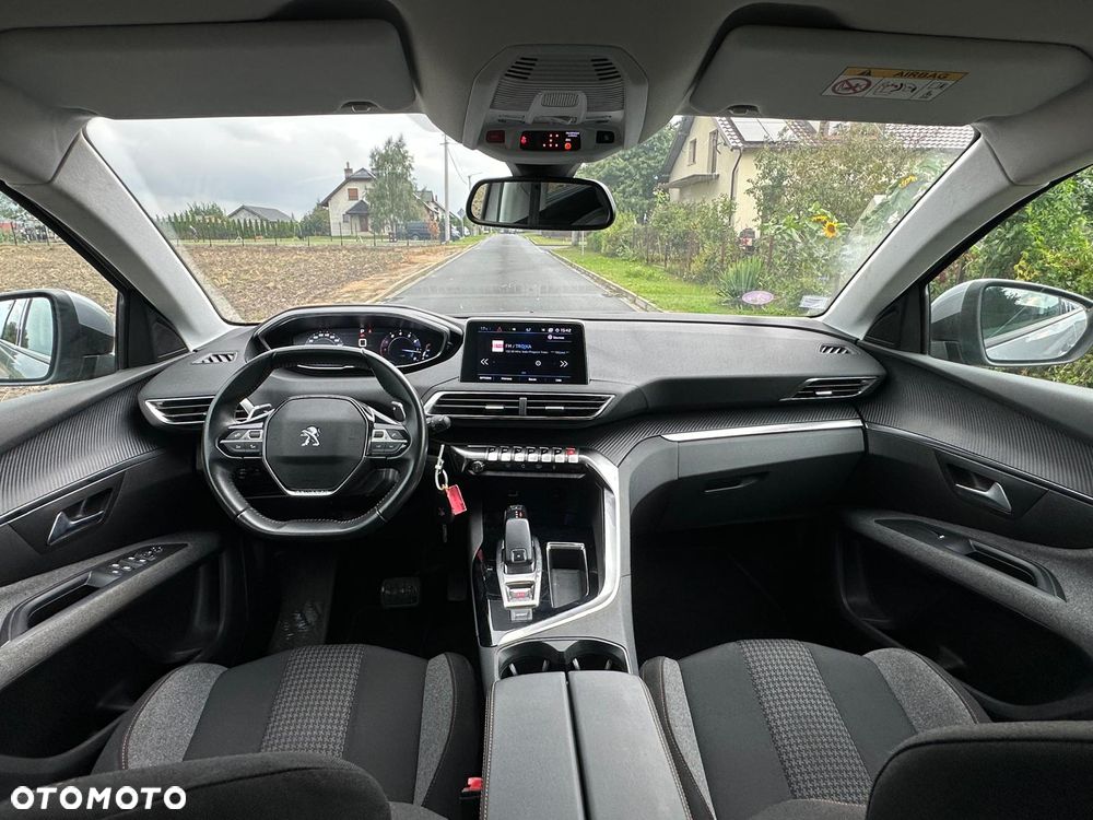 Peugeot 5008 - 13