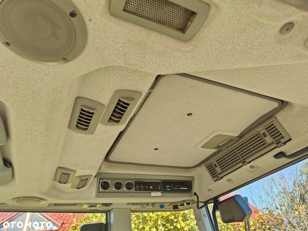 Fendt 818, Pneumatyka, Przedni WOM - 13