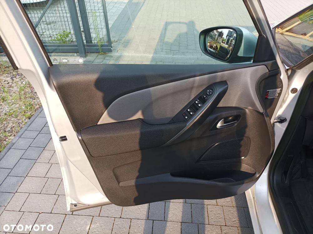 Citroën C4 Grand Picasso 1.6 e-HDi Attraction - 16