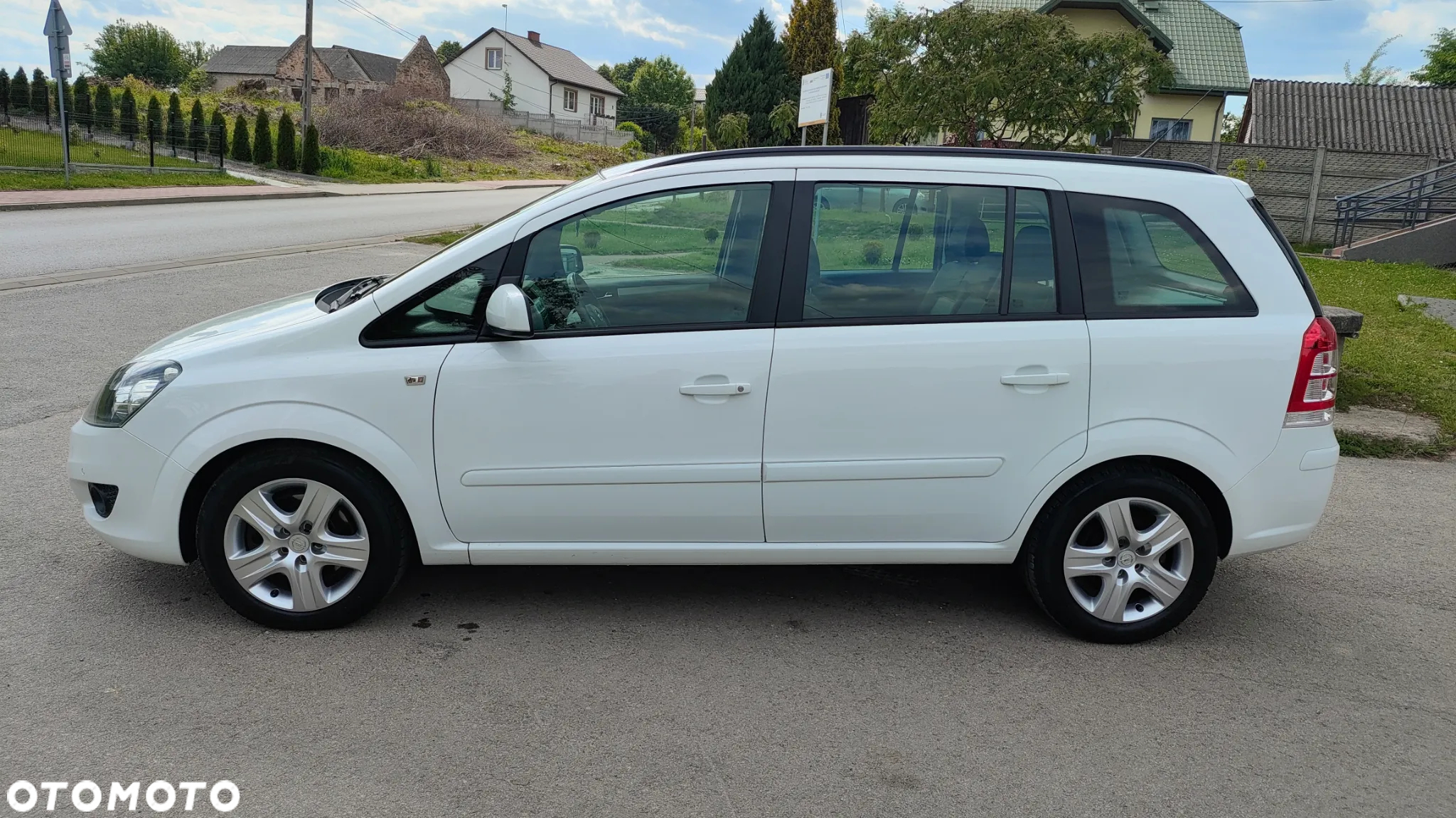 Opel Zafira 1.7 CDTI ecoFLEX Family - 2