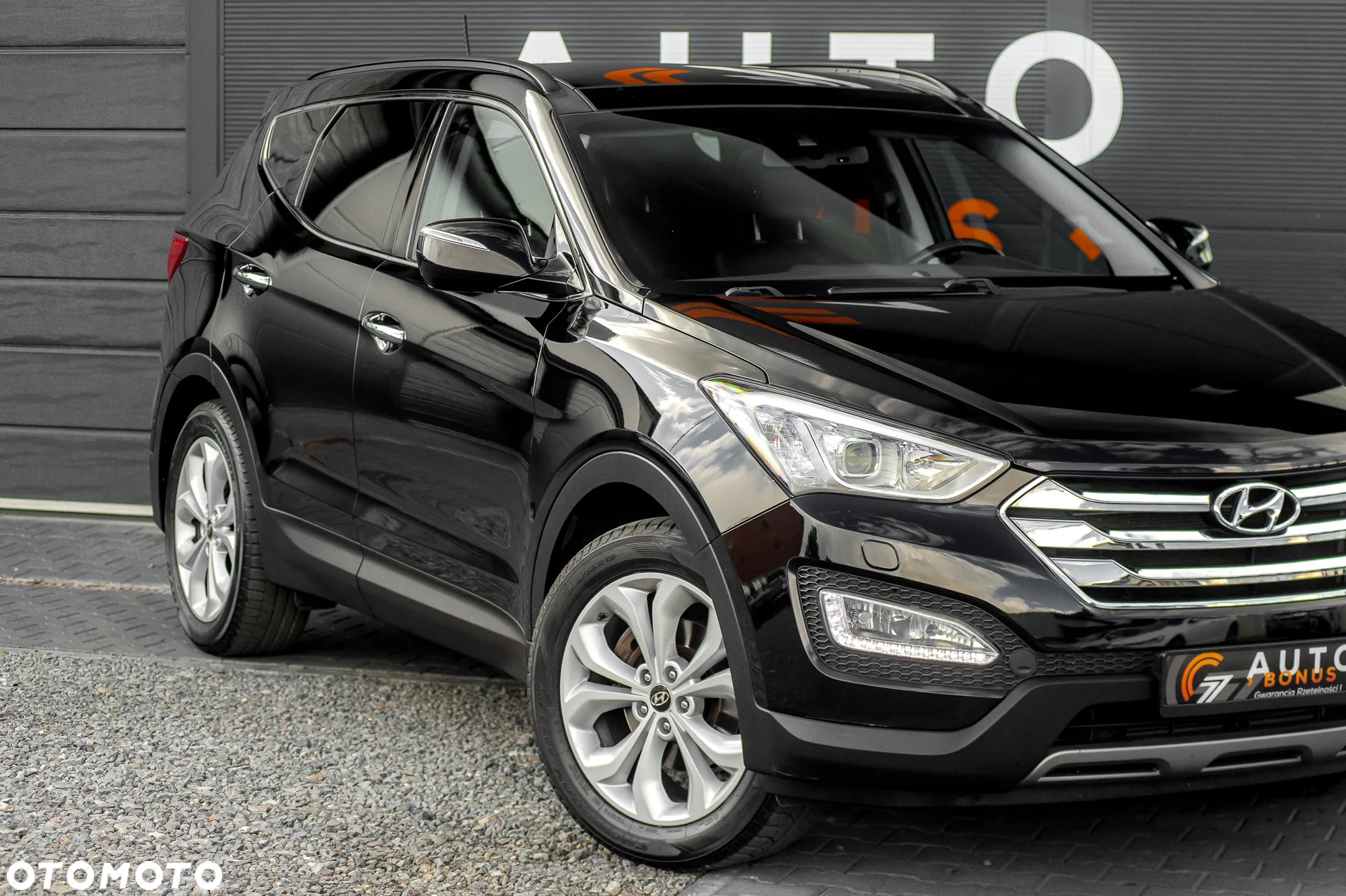 Hyundai Santa Fe - 4