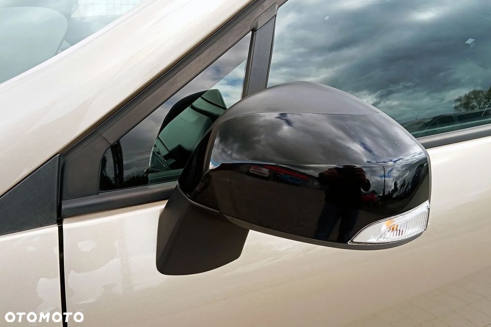 Renault Grand Scenic - 18