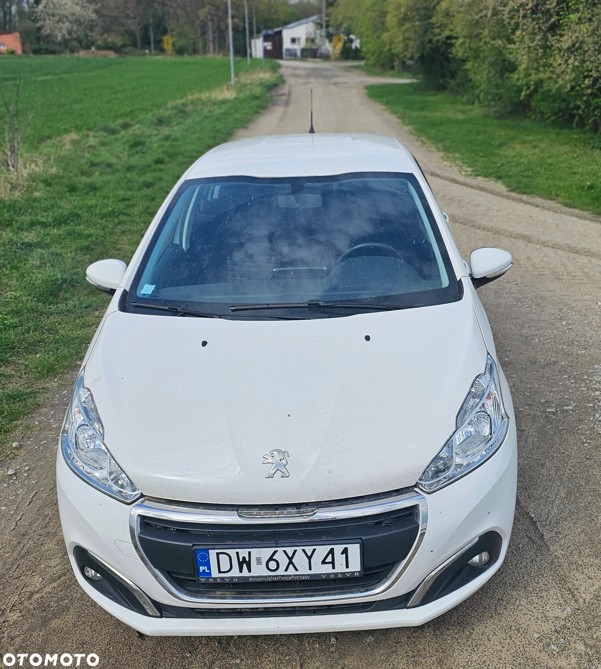 Peugeot 208 - 9
