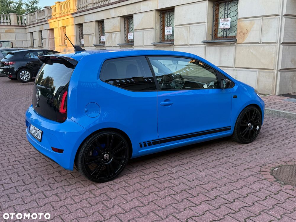 Volkswagen up! - 19