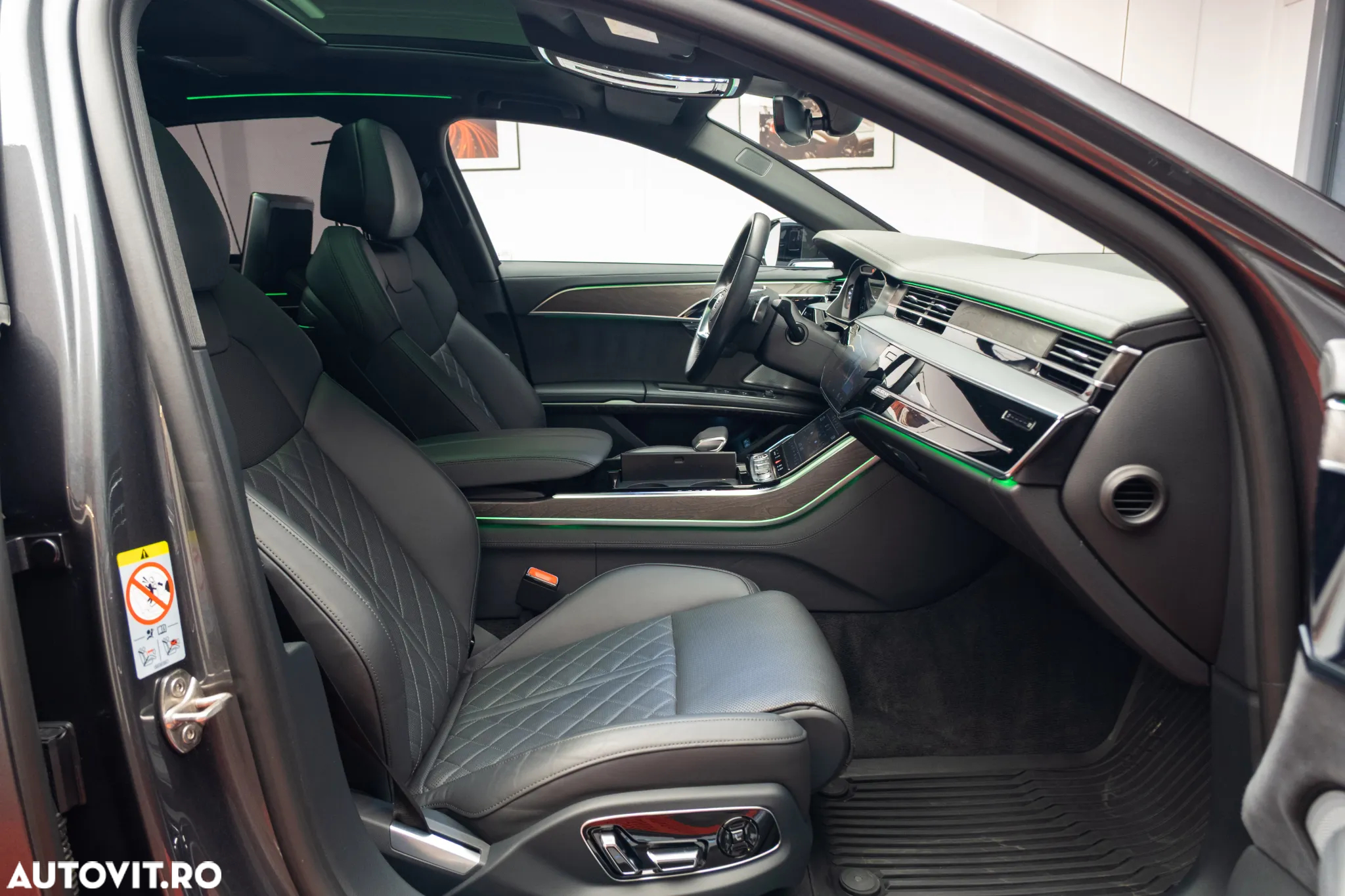 Audi A8 A8L 60 TFSI e quattro Tiptronic PHEV - 39