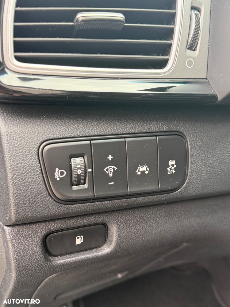 Kia Niro 1.6 GDI 2WD Aut. Spirit - 12