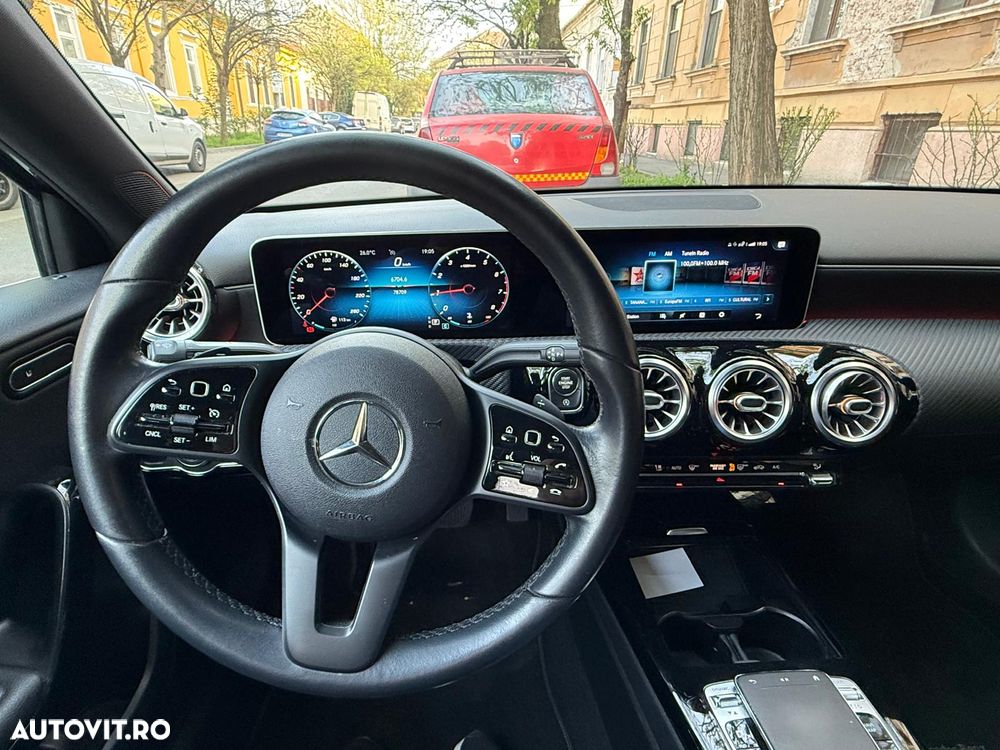 Mercedes-Benz A 180 - 6