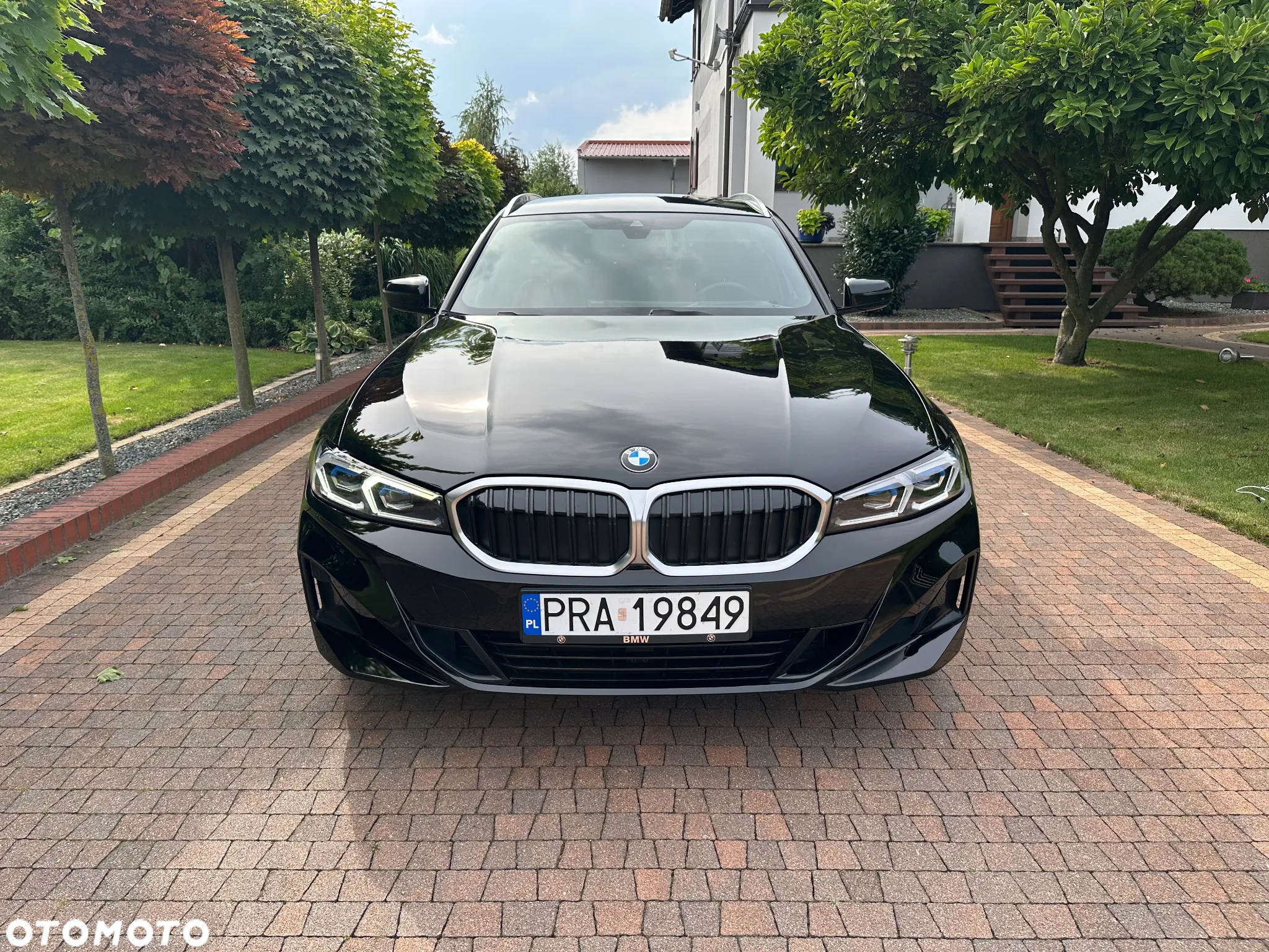 BMW Seria 3 320d Touring xDrive - 13