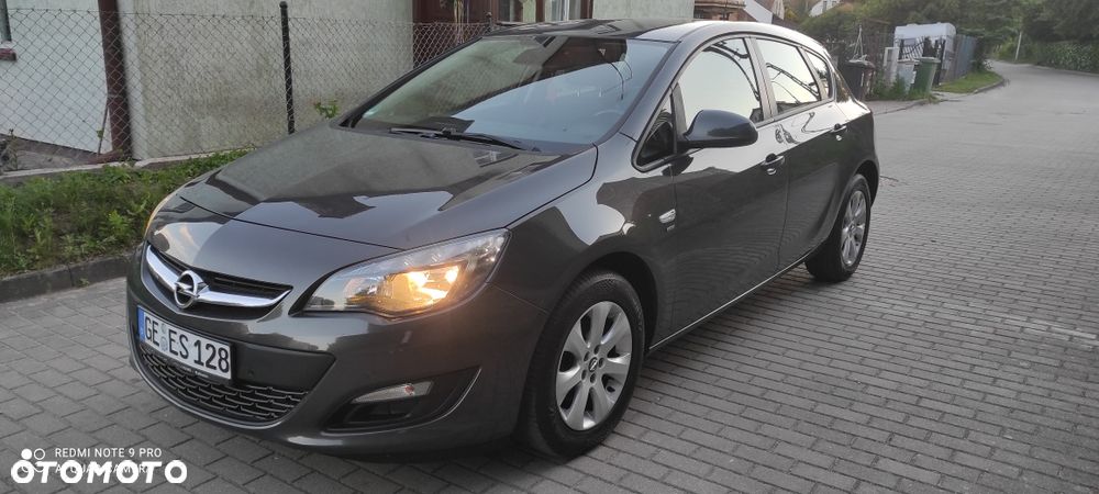 Opel Astra - 3