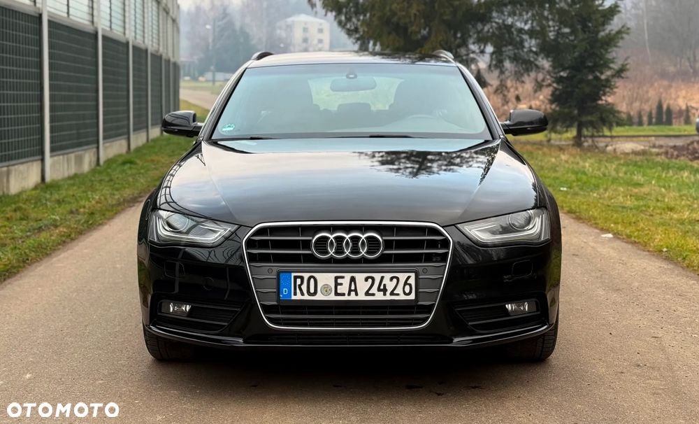 Audi A4 Avant 2.0 TDI DPF S line Sportpaket - 6