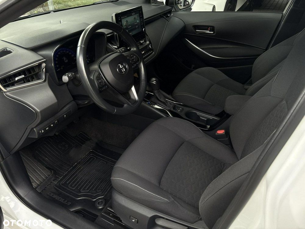 Toyota Corolla 1.8 Hybrid Comfort - 9