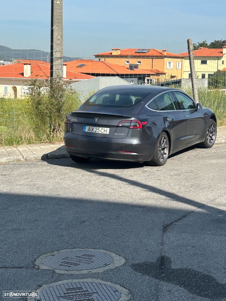 Tesla Model 3 Long Range Tração Integral - 18