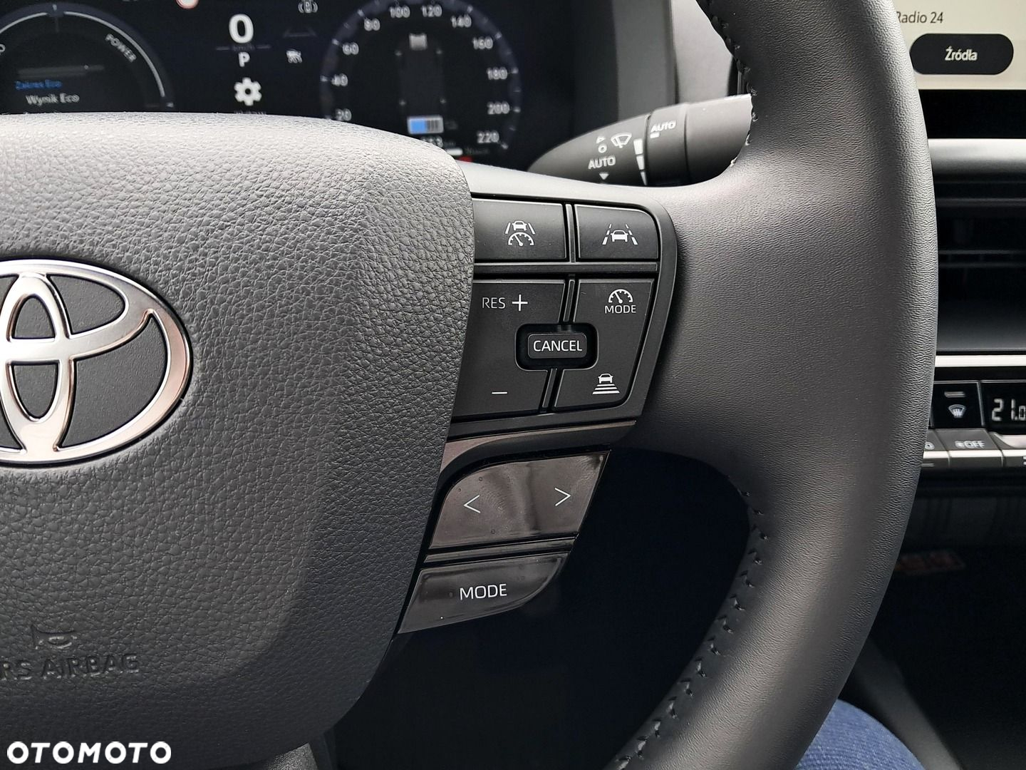 Toyota C-HR - 19