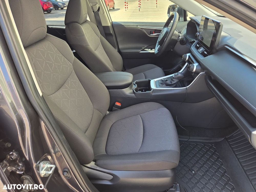Toyota RAV4 - 27