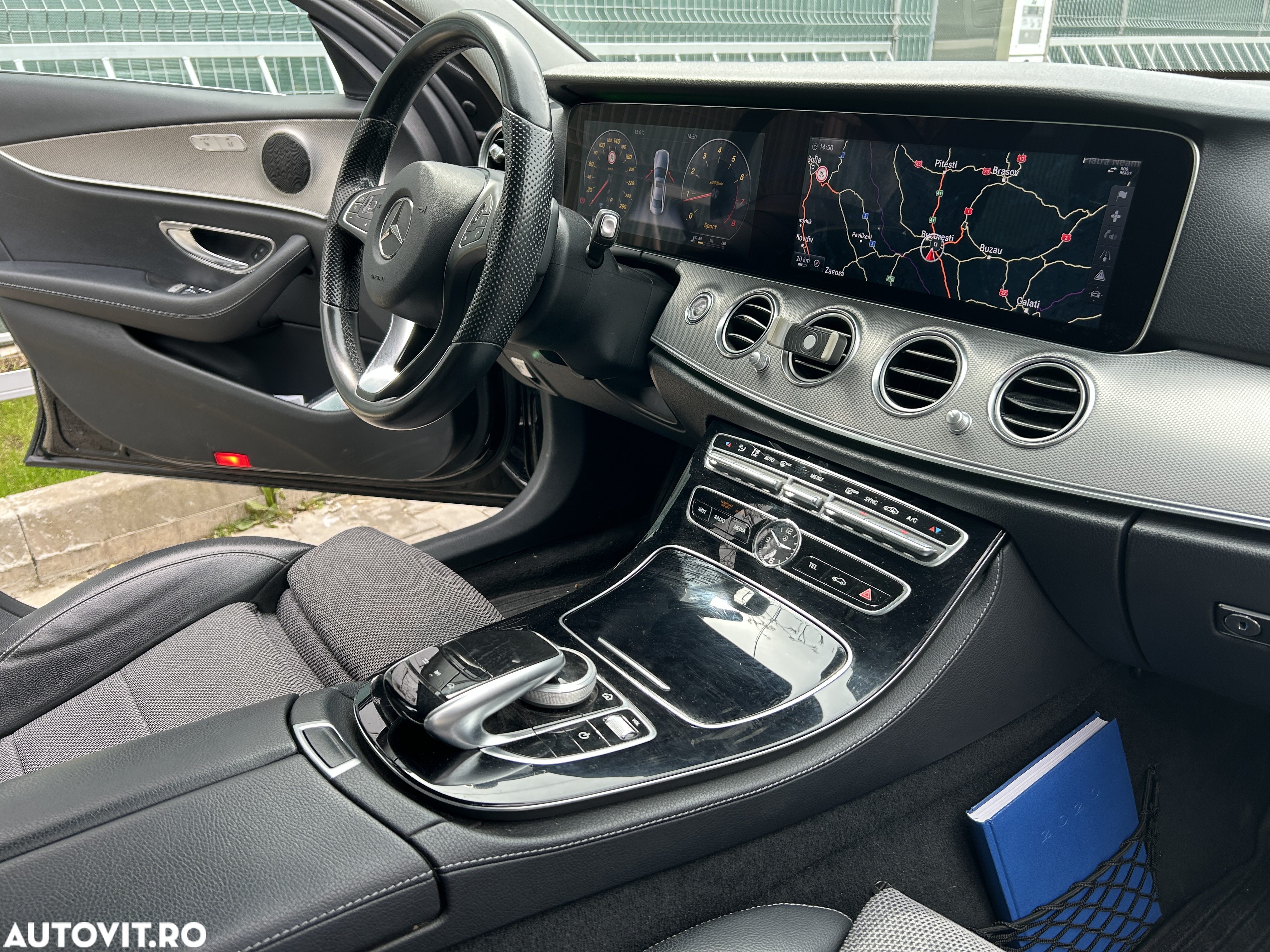 Mercedes-Benz E 200 4Matic 9G-TRONIC - 5