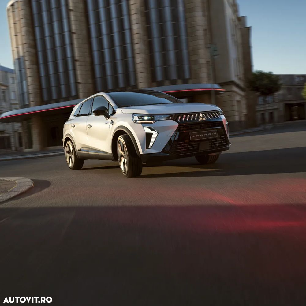 Mitsubishi Grandis - 4