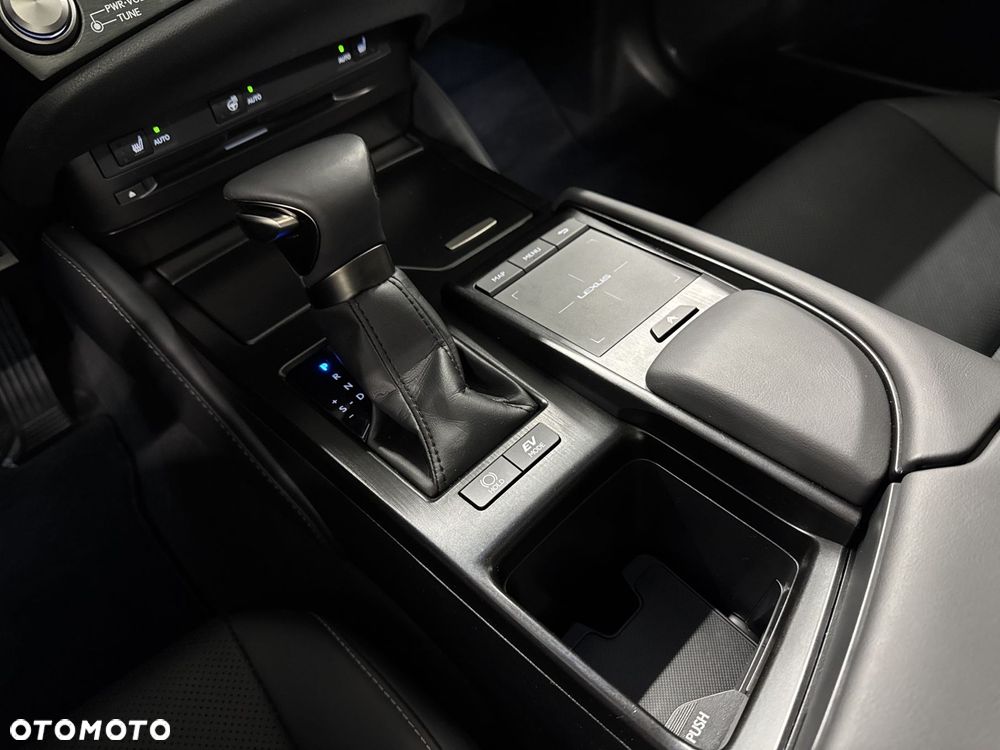 Lexus ES 300h Business Edition - 25