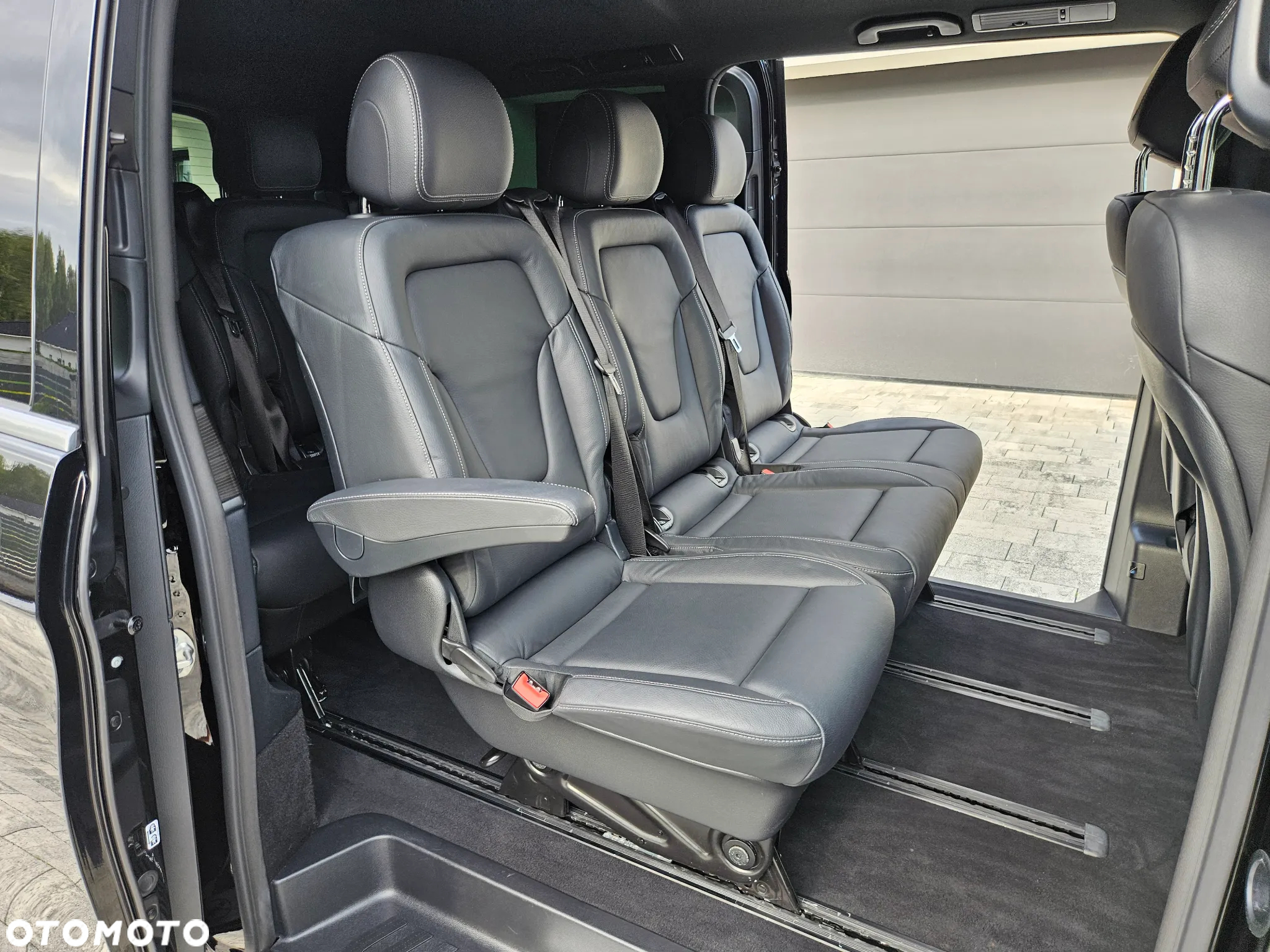 Mercedes-Benz Klasa V 300 d 4-Matic 9G-Tronic (ekstra d³) - 22