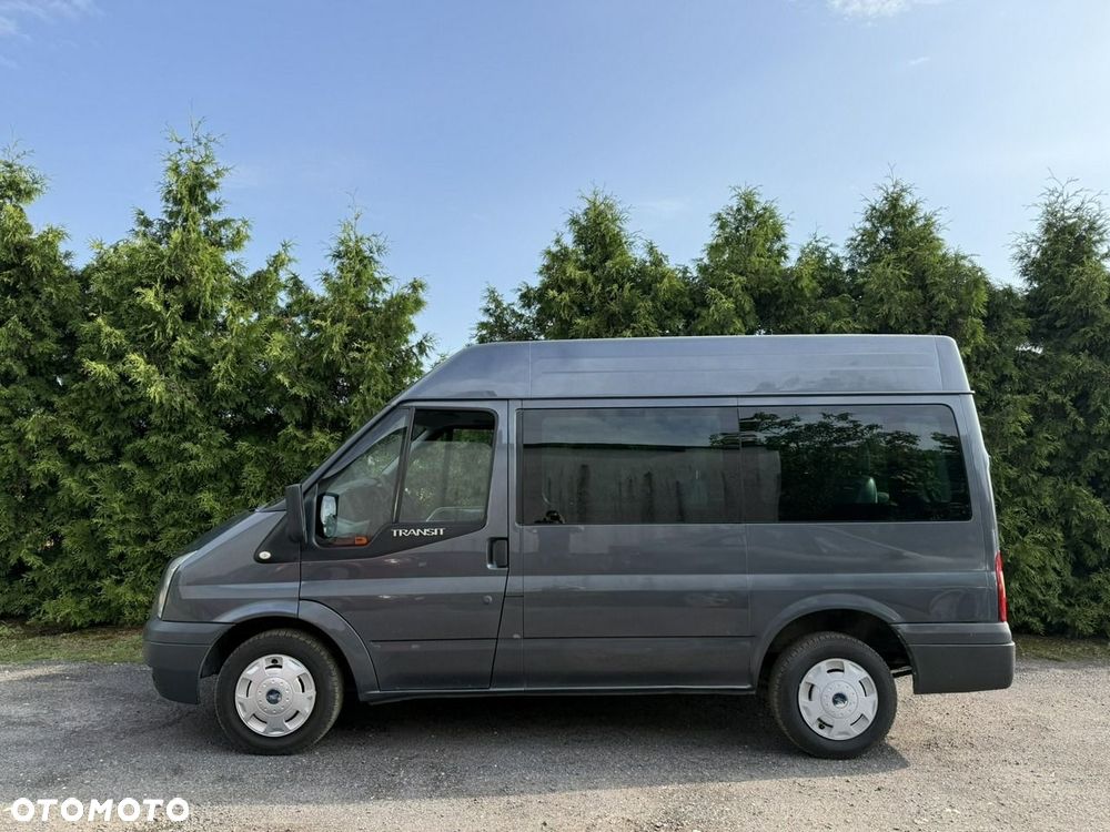 Ford Transit - 1