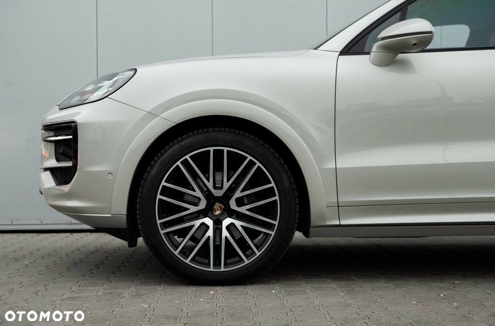 Porsche Cayenne - 13