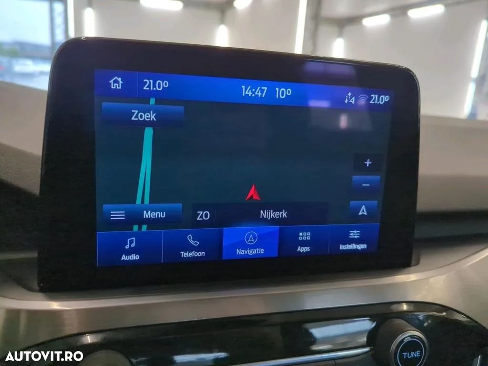 Ford Kuga ver-2-5-duratec-fwd-fhev-titanium - 10