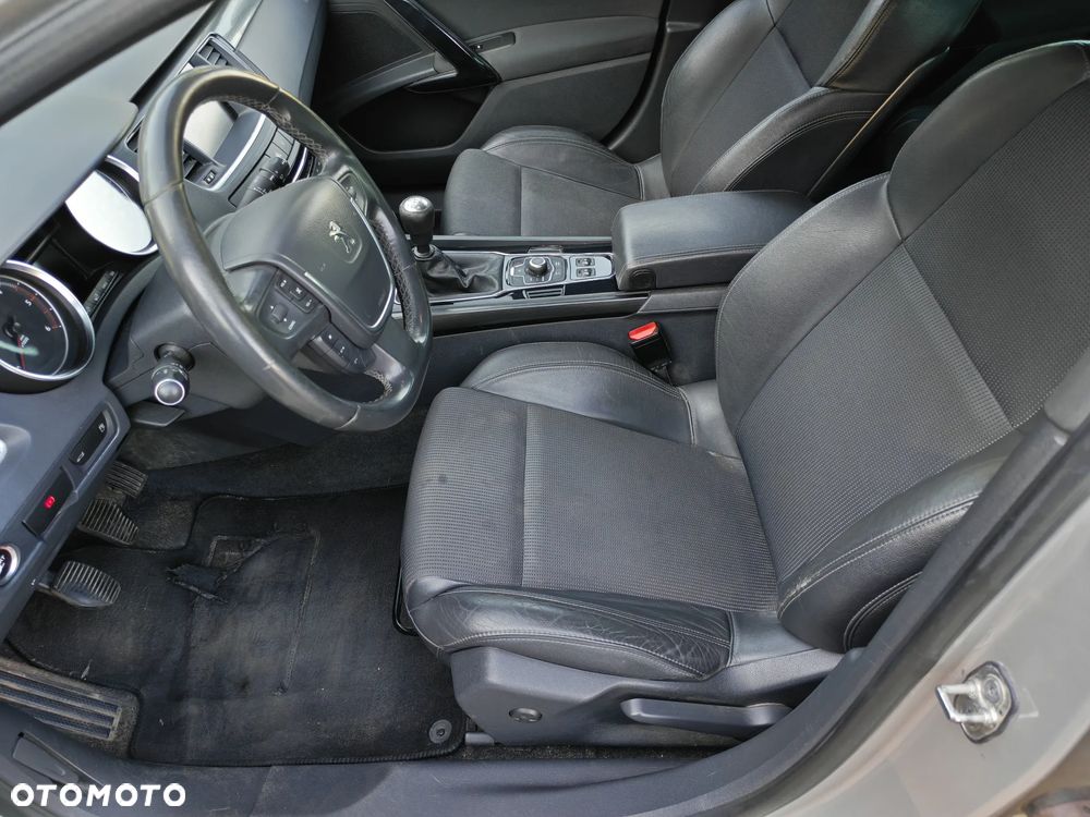 Peugeot 508 HDi FAP 165 Allure - 26
