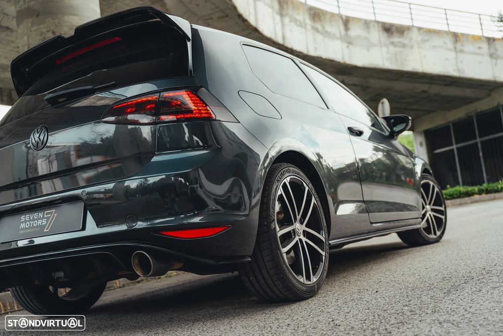 VW Golf 2.0 TDi GTD DSG - 8