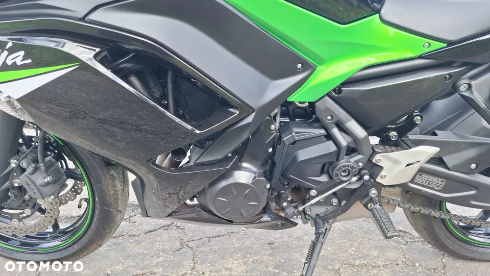 Kawasaki Ninja - 19