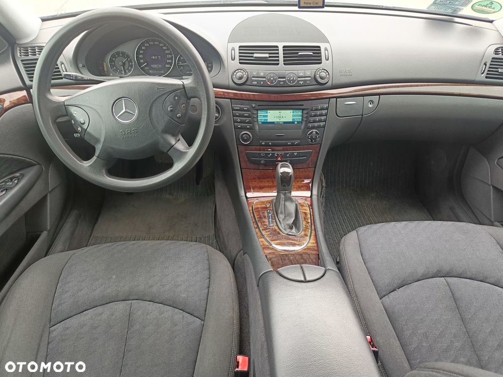 Mercedes-Benz Klasa E - 19