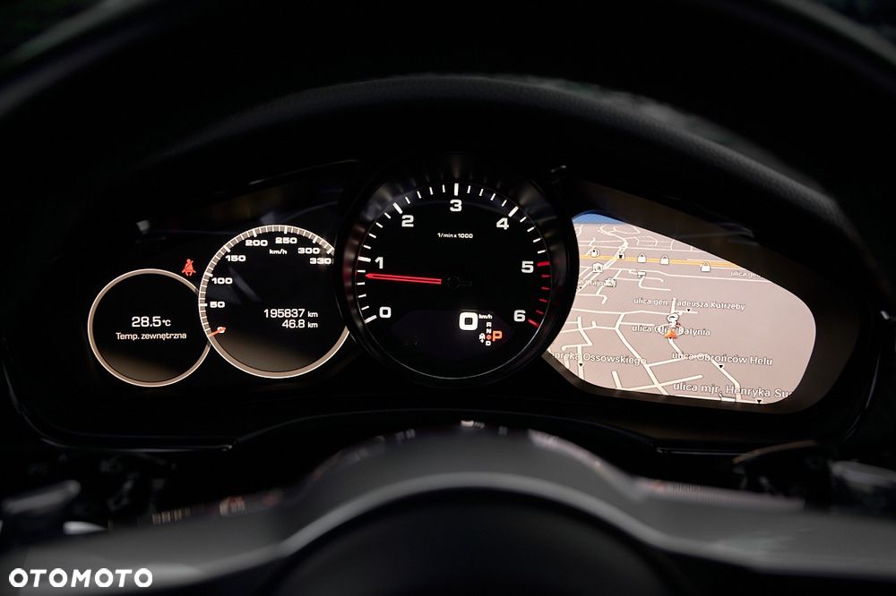 Porsche Panamera 4S Diesel Sport Turismo - 33