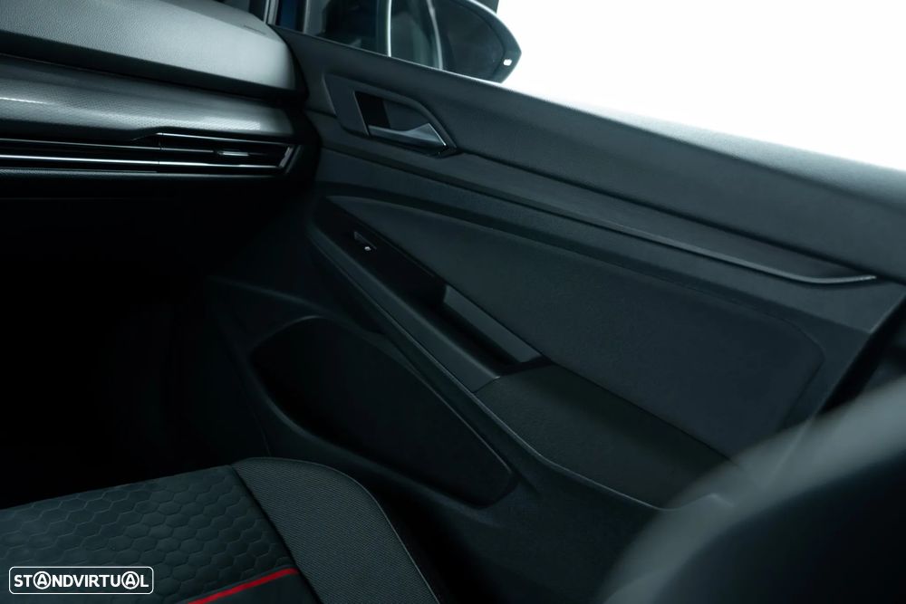 VW Golf 2.0 TSI GTI Clubsport DSG - 30