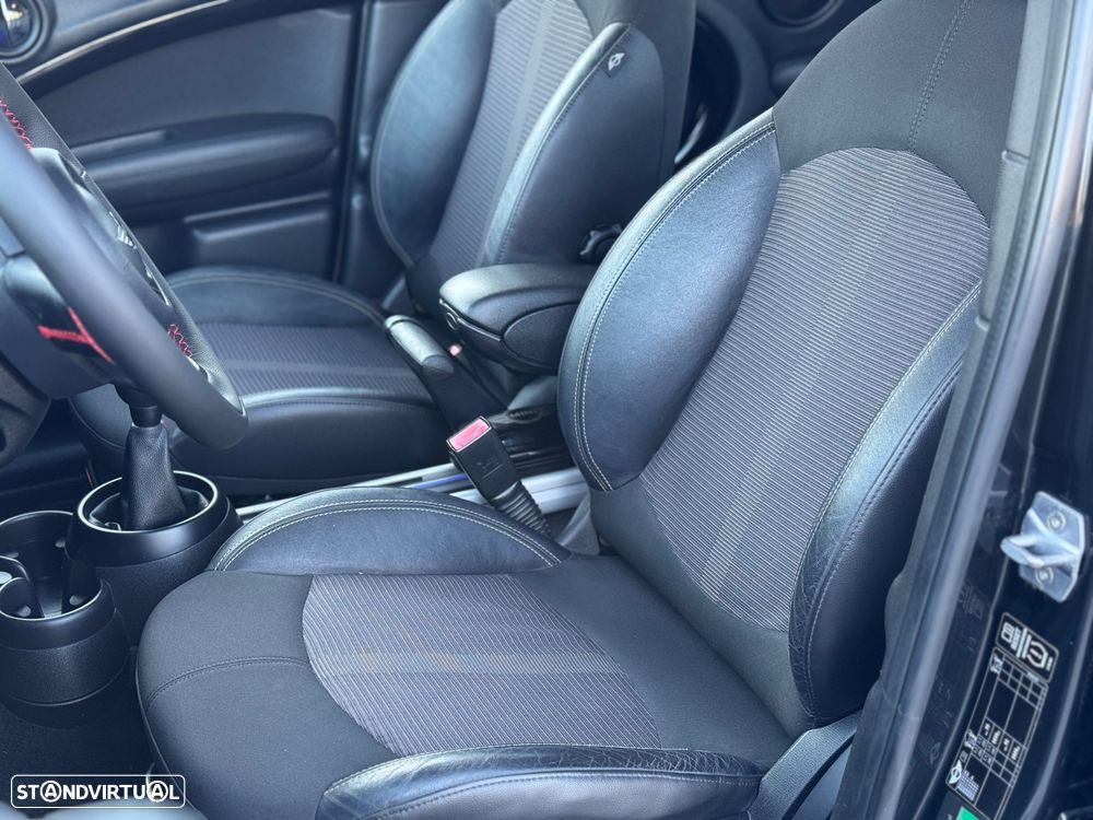 MINI Countryman Cooper D - 18