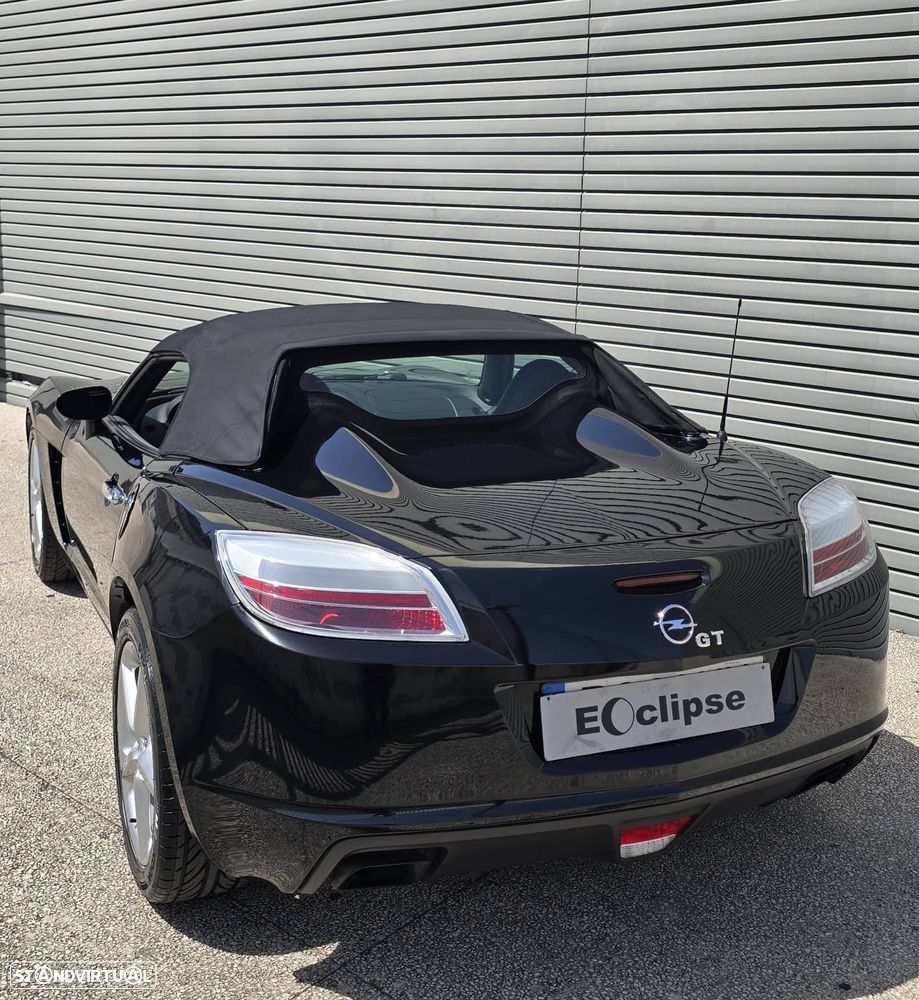 Opel GT 2.0 T - 9
