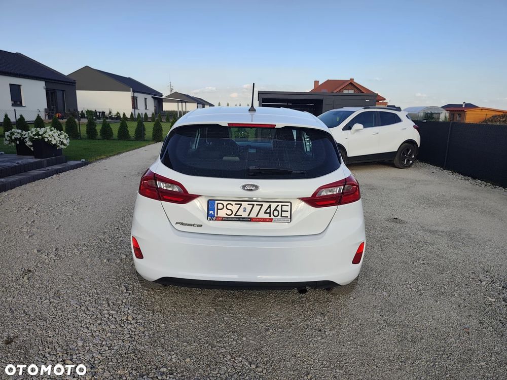 Ford Fiesta 1.1 S&S COOL&CONNECT - 7