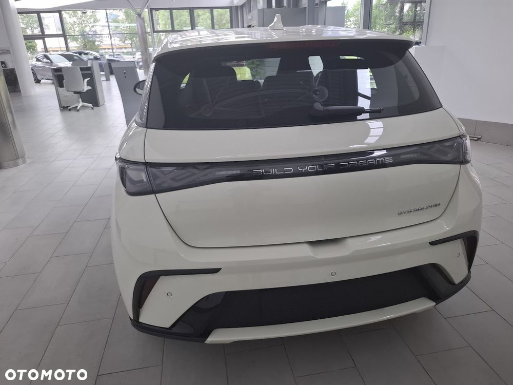 BYD Dolphin 60.4kWh Comfort - 3