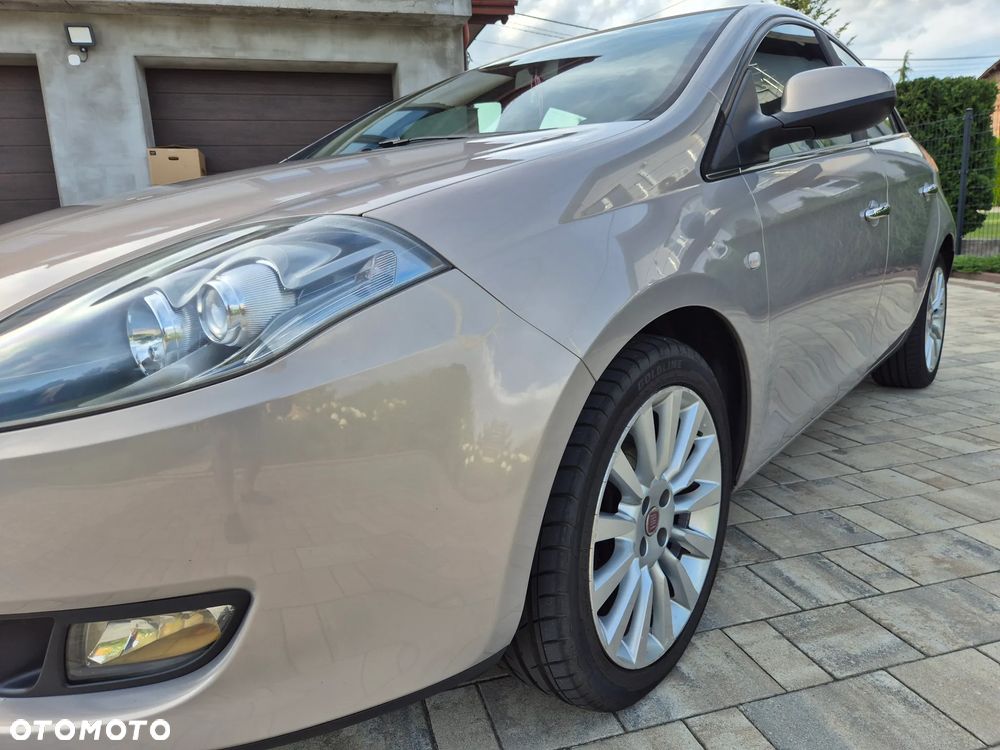 Fiat Bravo 1.4 T-Jet 16V Dynamic - 24