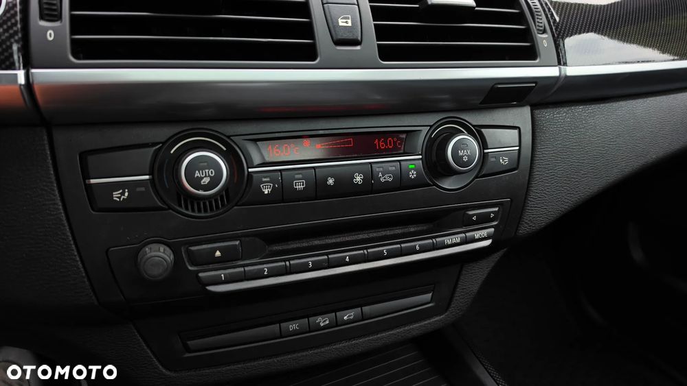 BMW X5 xDrive30i - 36
