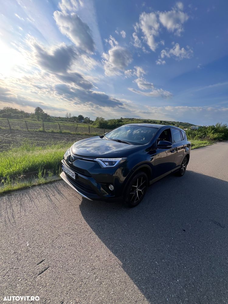 Toyota RAV4 - 7