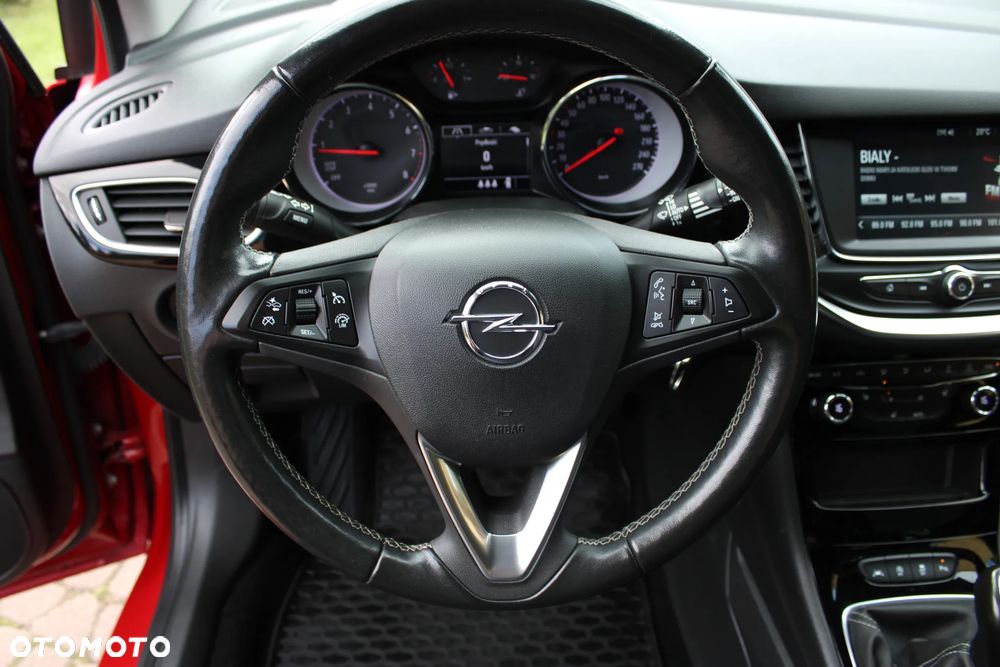 Opel Astra 1.2 T Elegance S&S - 25