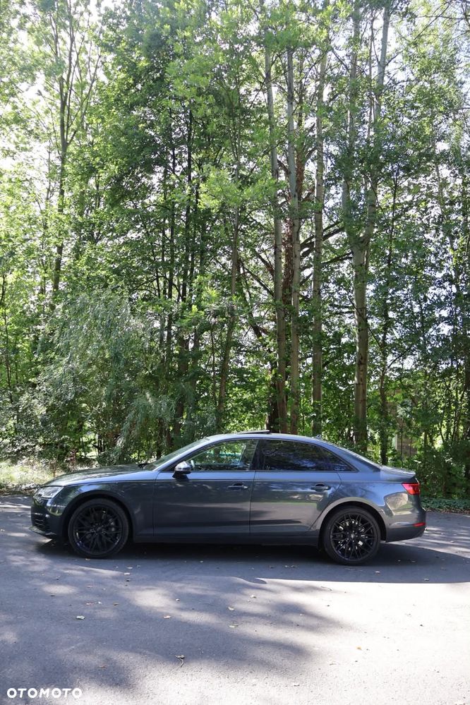 Audi A4 Limousine - 2