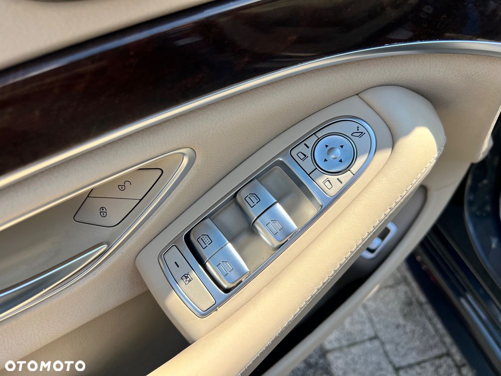 Mercedes-Benz Klasa S 400 d 4-Matic L 9G-TRONIC - 27