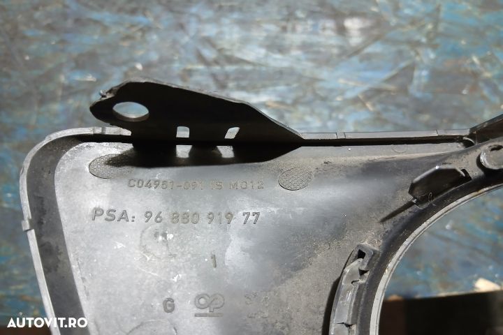 Grila proiector stanga 9688091977 9688091977 Peugeot 207 1 [2006 - 20 - 3